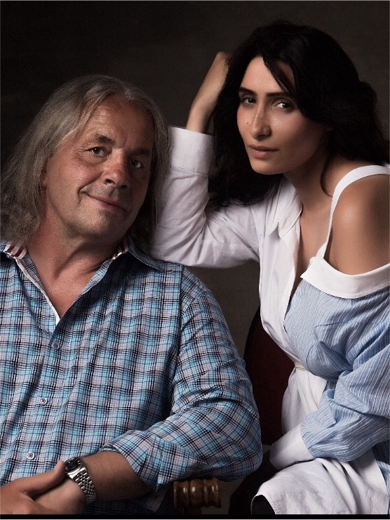 click for next image... slideshow image